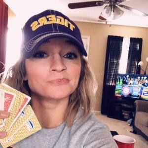 Meet your Posher, Alexis